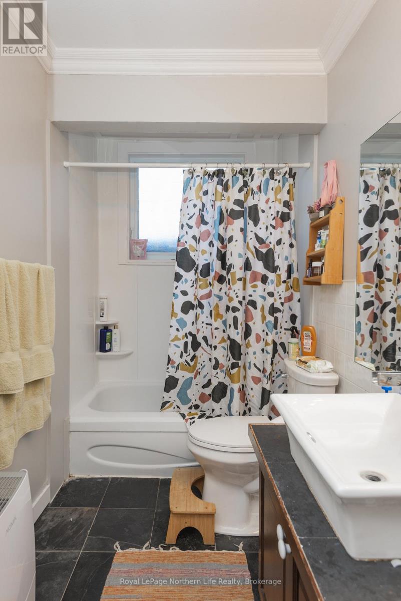 500 Valley View Drive W, Powassan, Ontario  P0H 1Z0 - Photo 47 - X13052980