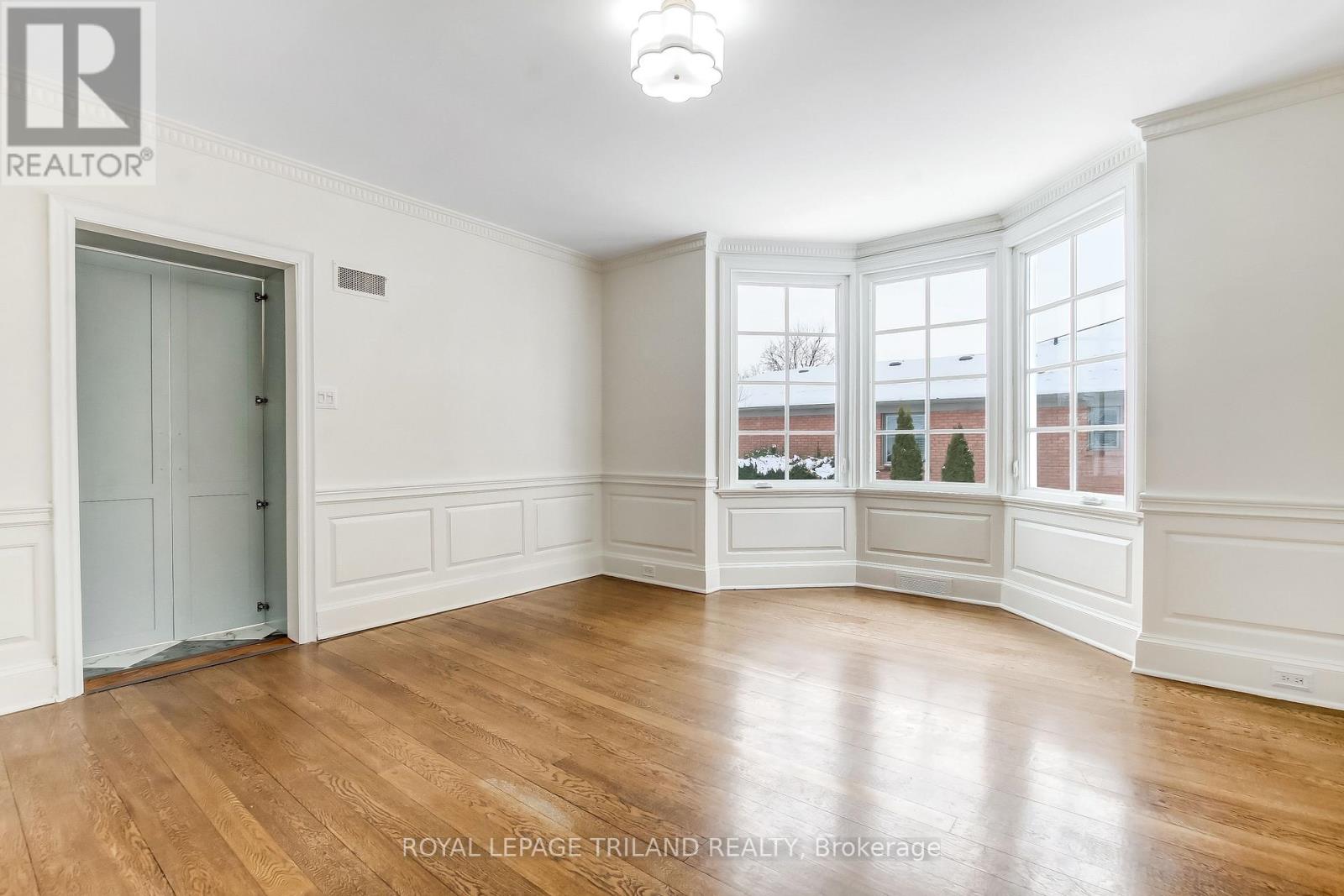 1965 Highland Heights, London South, Ontario  N6C 6C4 - Photo 17 - X12670878