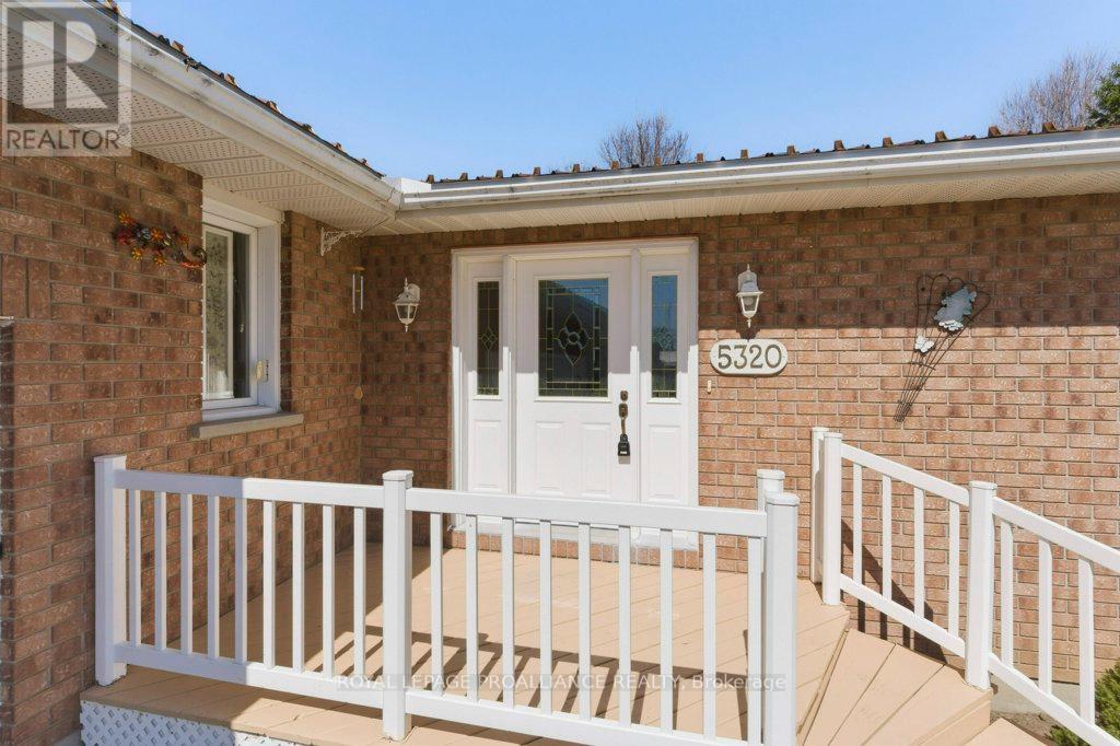 5320 Maple Street, Edwardsburgh/cardinal, Ontario  K0E 1E0 - Photo 5 - X13053064