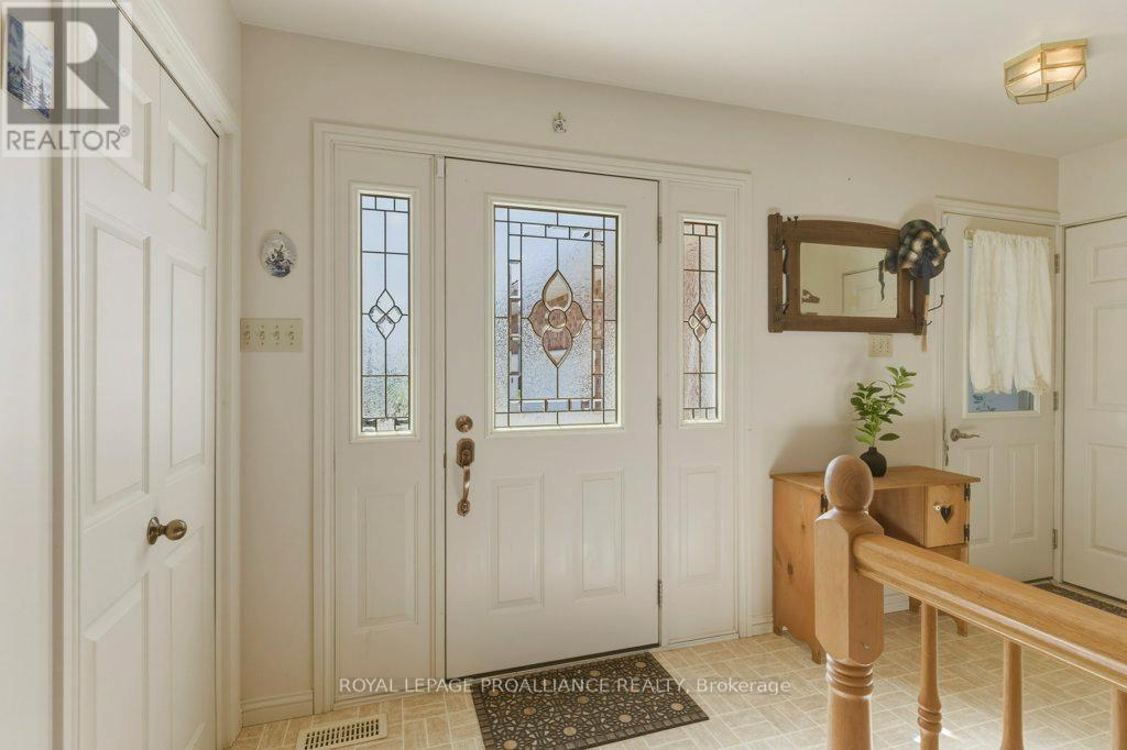 5320 Maple Street, Edwardsburgh/cardinal, Ontario  K0E 1E0 - Photo 6 - X13053064