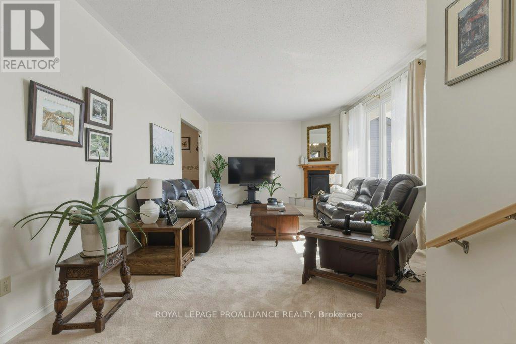 5320 Maple Street, Edwardsburgh/cardinal, Ontario  K0E 1E0 - Photo 8 - X13053064