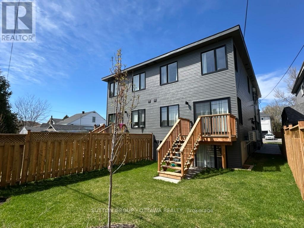 C - 152b Columbus Avenue, Ottawa, Ontario  K1K 1R1 - Photo 12 - X12924050