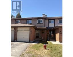 16 - 71 CLARKSON CRESCENT, Ottawa, Ontario