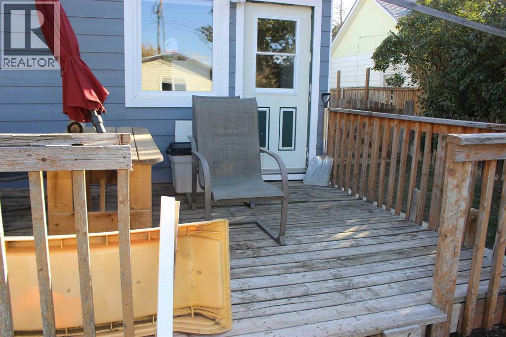 556 Rogers Avenue, Picture Butte, Alberta  T0K 1V0 - Photo 16 - A2305842