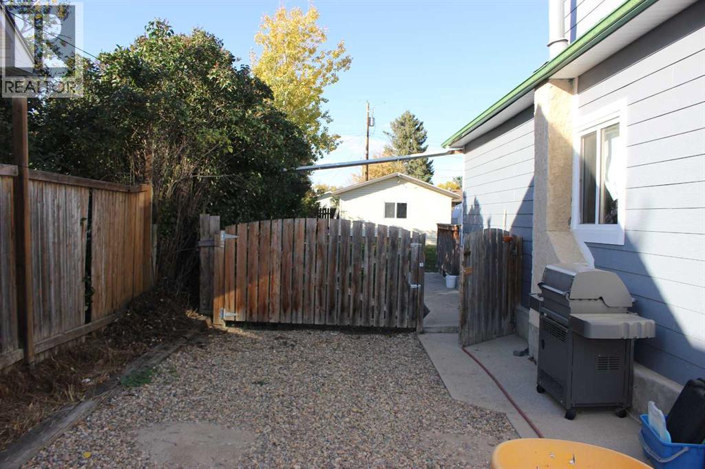 556 Rogers Avenue, Picture Butte, Alberta  T0K 1V0 - Photo 20 - A2305842