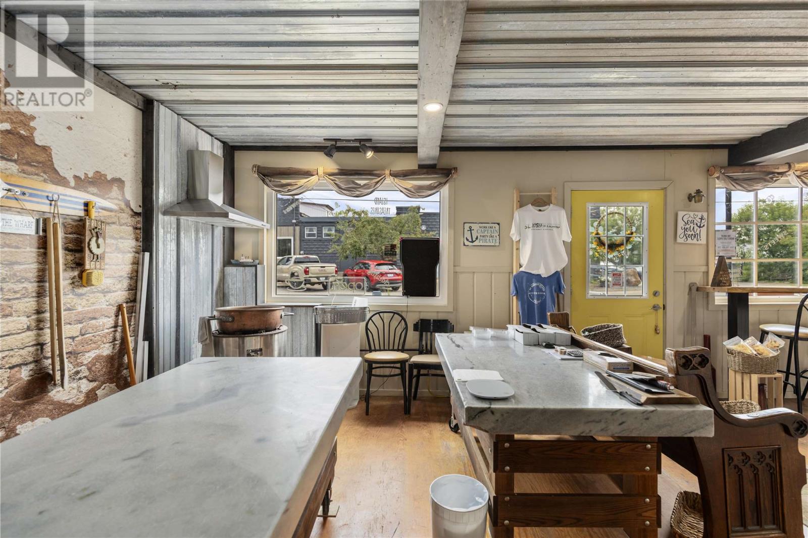 1195 Richard St, Richards Landing, Ontario  P0R 1J0 - Photo 3 - SM260502