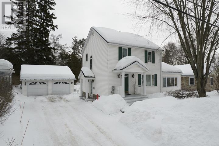 62 Lake ST, Sault Ste. Marie, Ontario