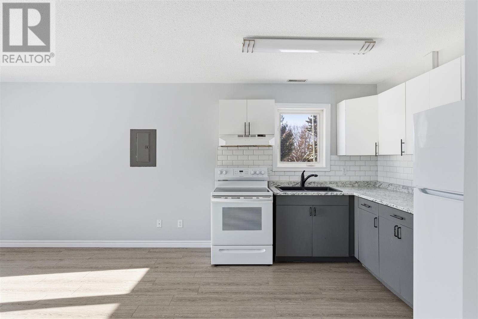 30-32 Wemyss St, Sault Ste. Marie, Ontario  P6B 1B3 - Photo 26 - SM260579