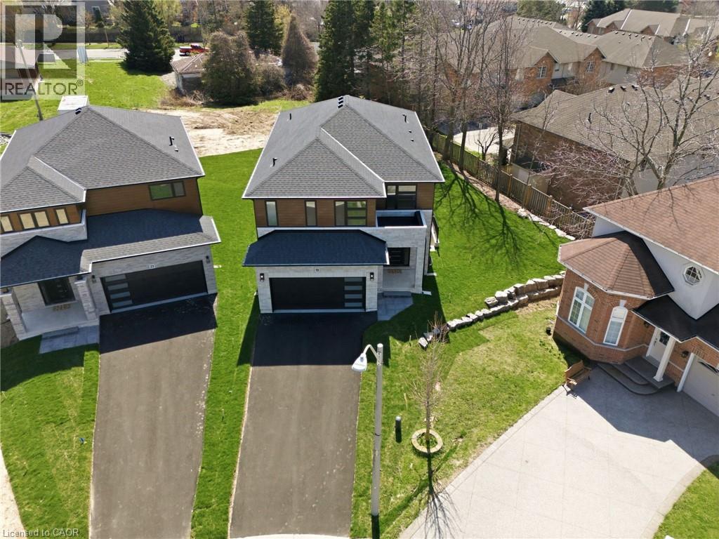 19 Woodvalley Court, Hamilton, Ontario  L9B 2S7 - Photo 28 - 40824127