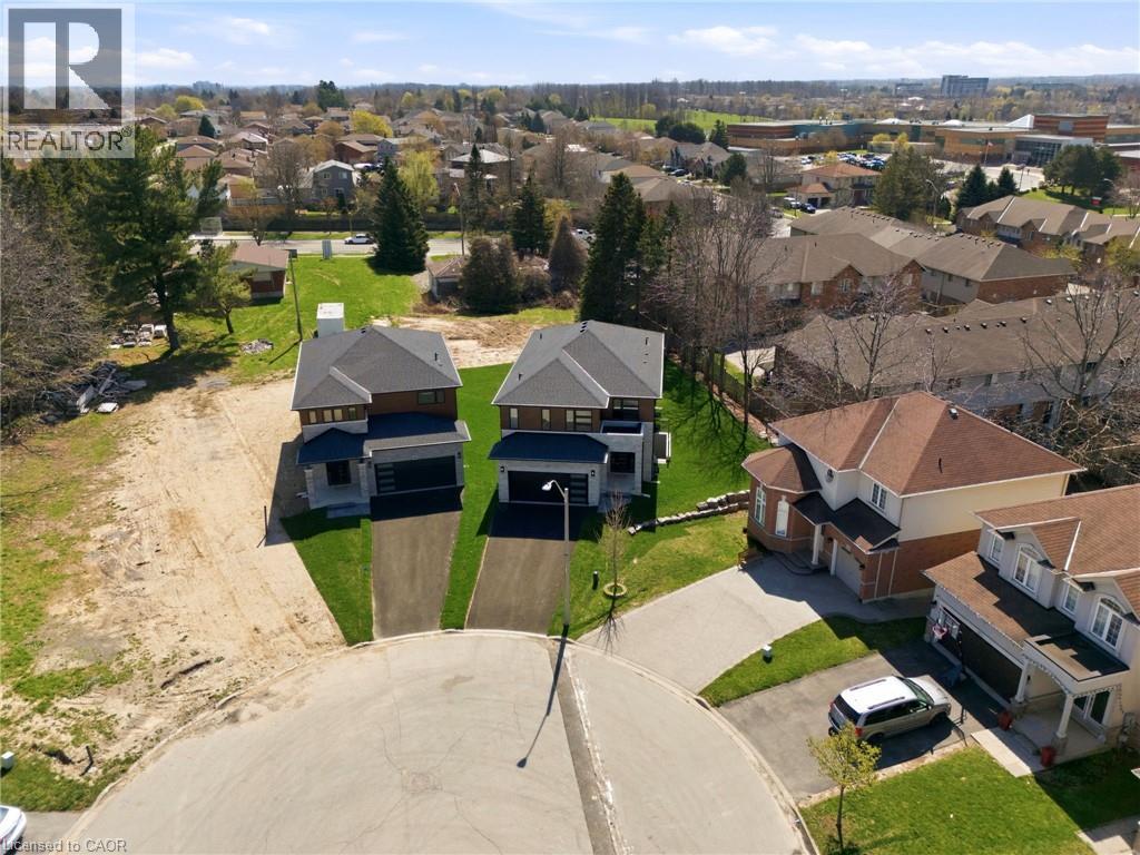 19 Woodvalley Court, Hamilton, Ontario  L9B 2S7 - Photo 29 - 40824127