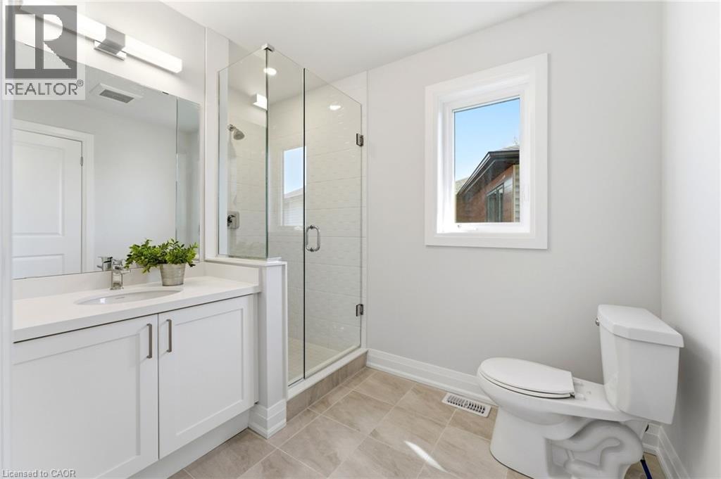 19 Woodvalley Court, Hamilton, Ontario  L9B 2S7 - Photo 23 - 40824127