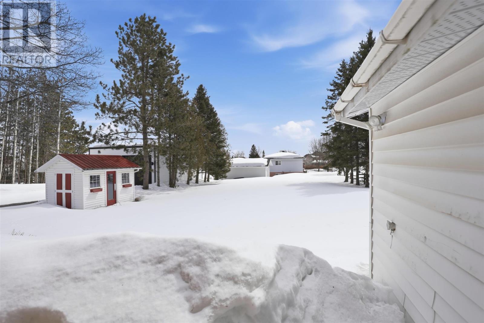 409 Old Garden River Rd, Sault Ste. Marie, Ontario  P6B 5A7 - Photo 4 - SM260786