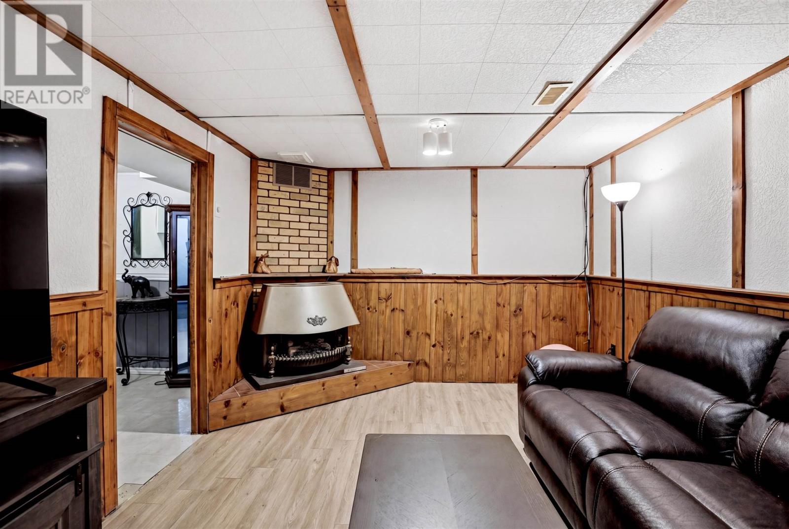 308 Boundary Rd, Sault Ste. Marie, Ontario  P6A 5C1 - Photo 25 - SM260790