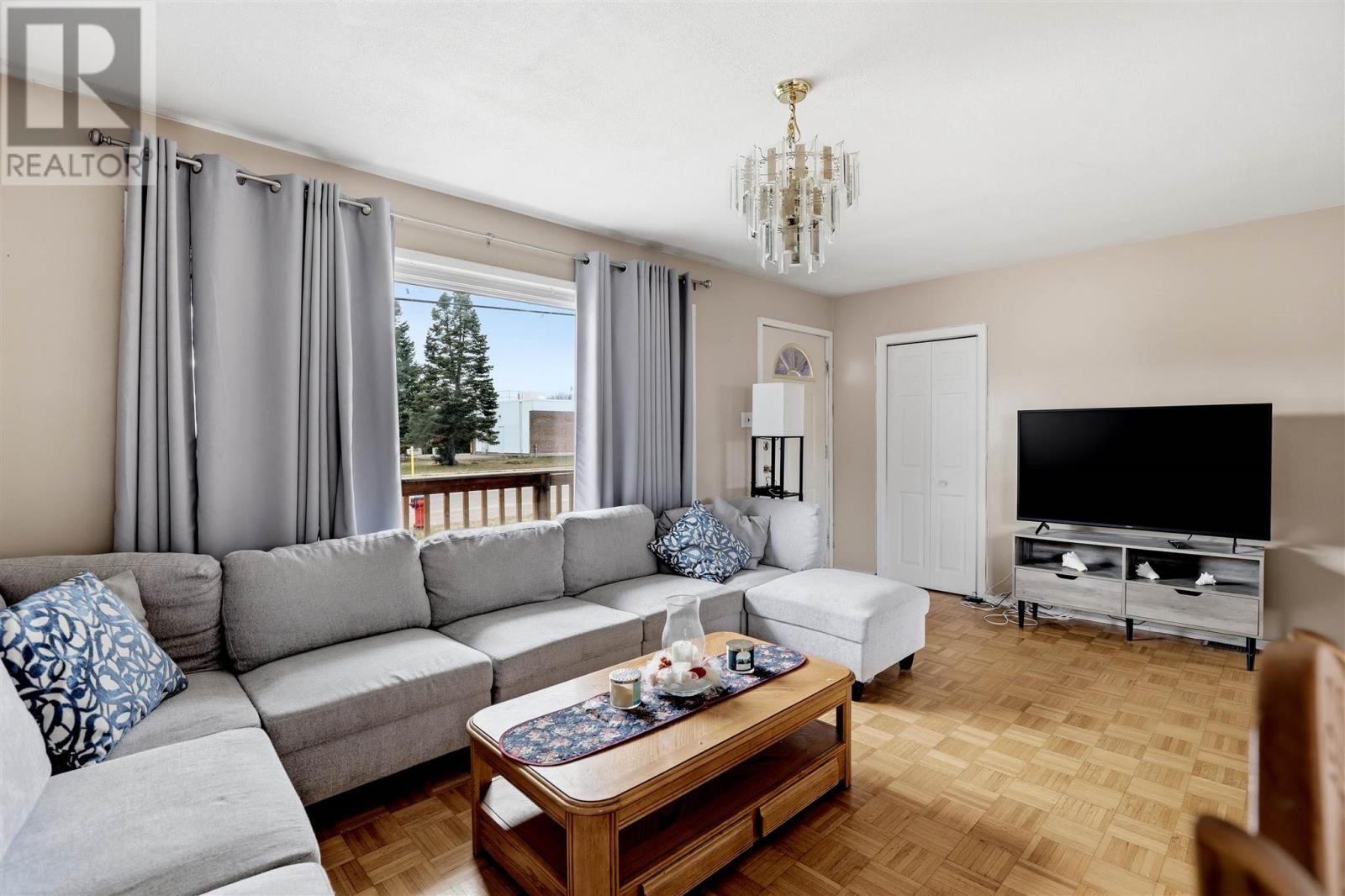 308 Boundary Rd, Sault Ste. Marie, Ontario  P6A 5C1 - Photo 5 - SM260790