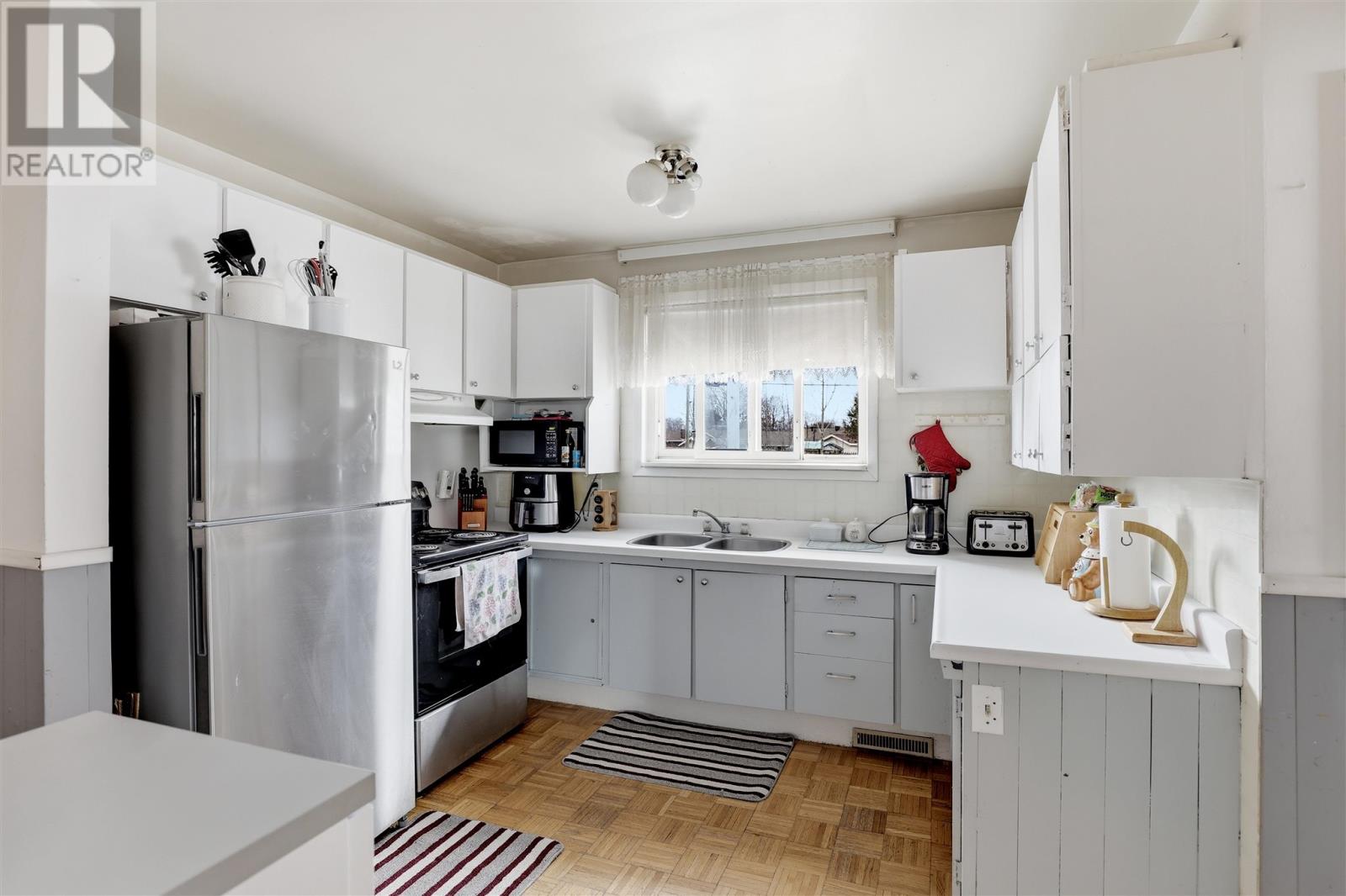 308 Boundary Rd, Sault Ste. Marie, Ontario  P6A 5C1 - Photo 13 - SM260790