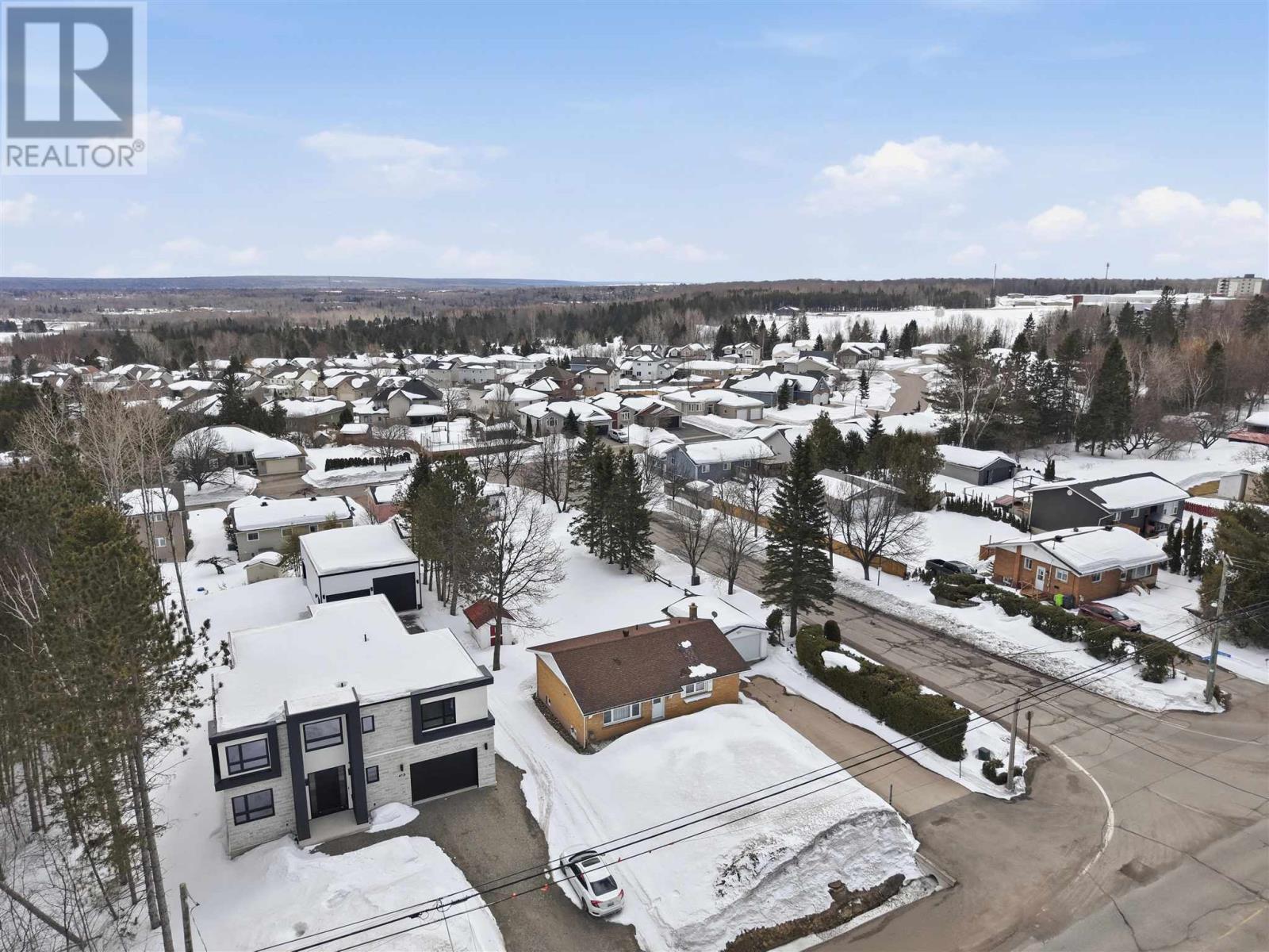 409 Old Garden River Rd, Sault Ste. Marie, Ontario  P6B 5A7 - Photo 37 - SM260786