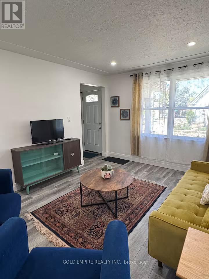 Main - 29 Terrence Street, London East, Ontario  N5Z 1C3 - Photo 4 - X13052768