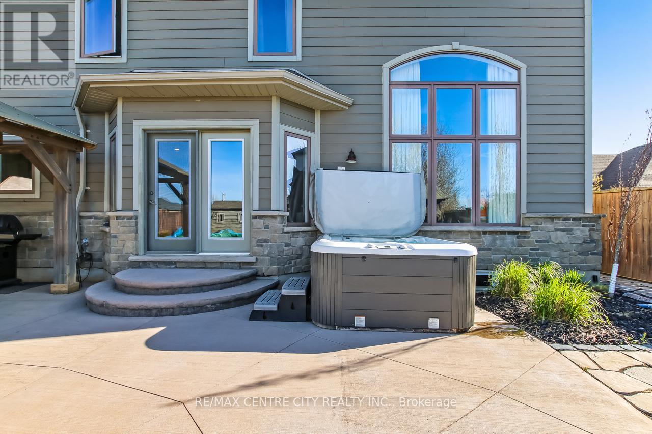 12 Pebble Beach Court, St. Thomas, Ontario  N5R 0C5 - Photo 30 - X13052808