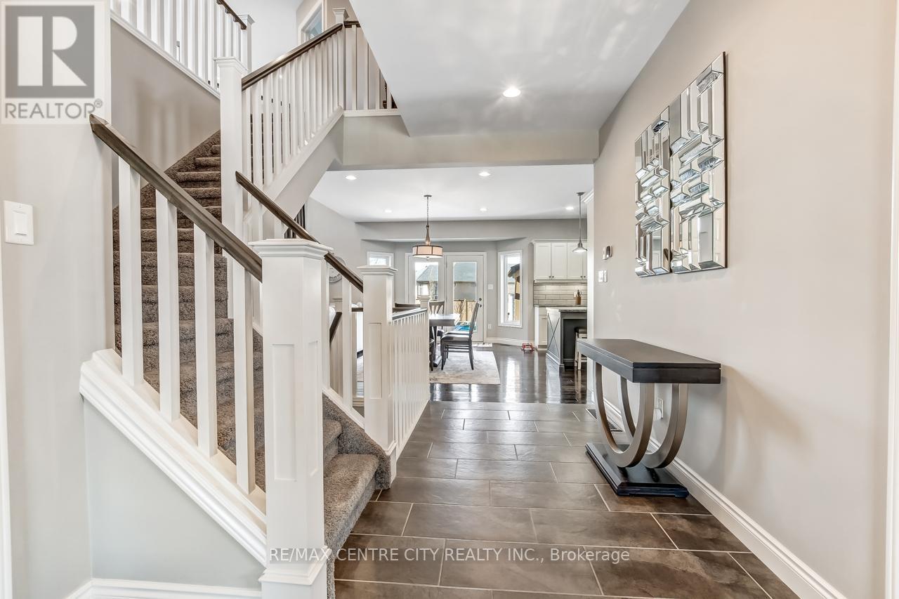 12 Pebble Beach Court, St. Thomas, Ontario  N5R 0C5 - Photo 6 - X13052808