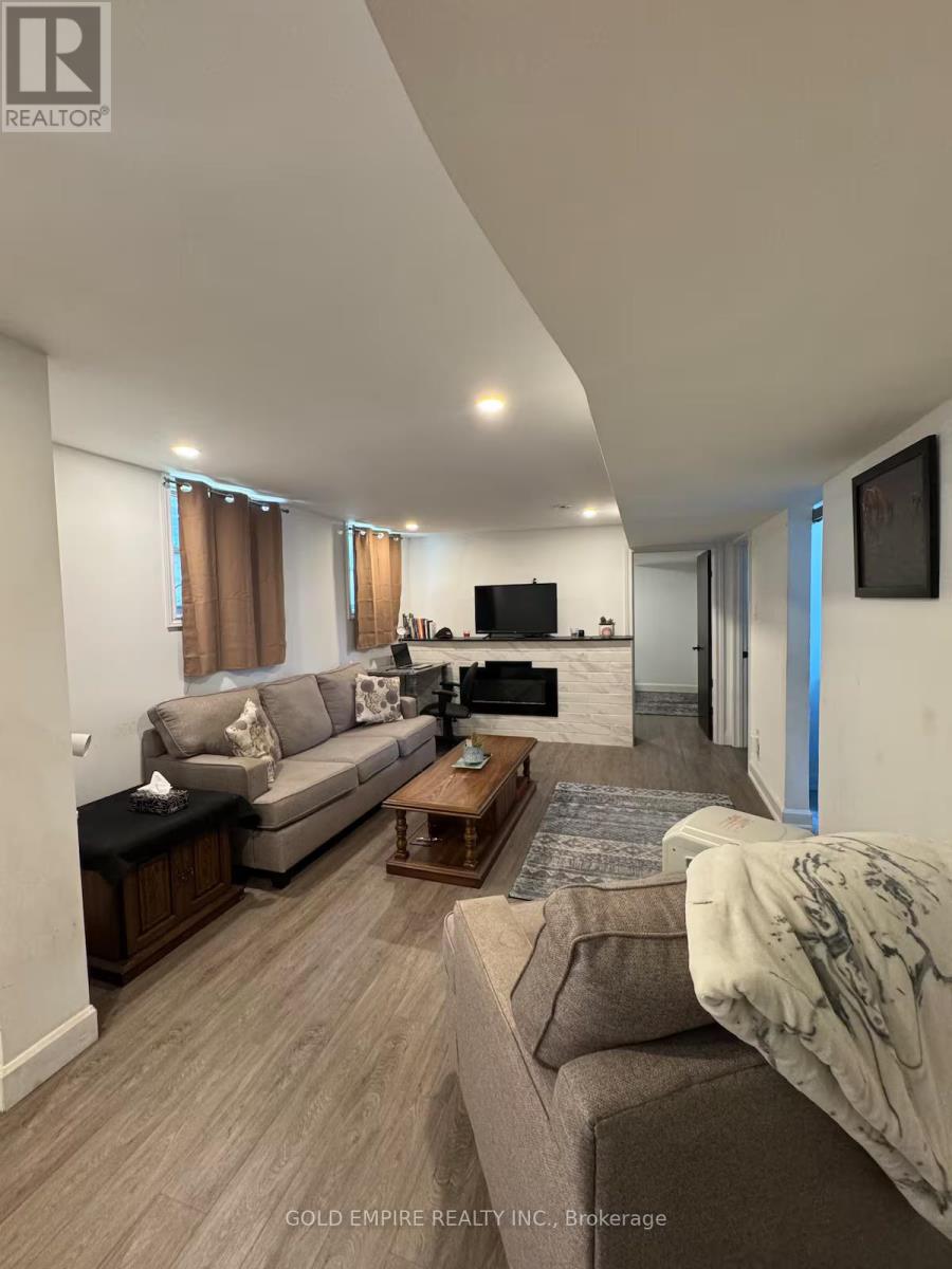 Lower - 29 Terrence Street, London East, Ontario  N5Z 1C3 - Photo 4 - X13052860