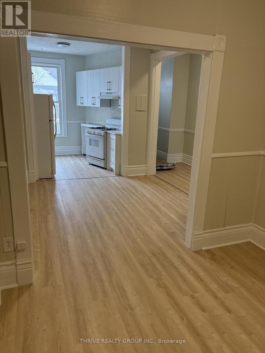 4 - 466 Dufferin Avenue, London East, Ontario  N6B 1Z8 - Photo 3 - X13052874