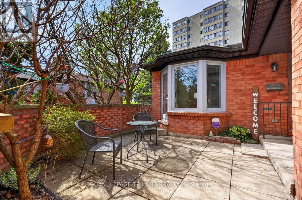 29 - 65 FIDDLERS GREEN ROAD, London North, Ontario