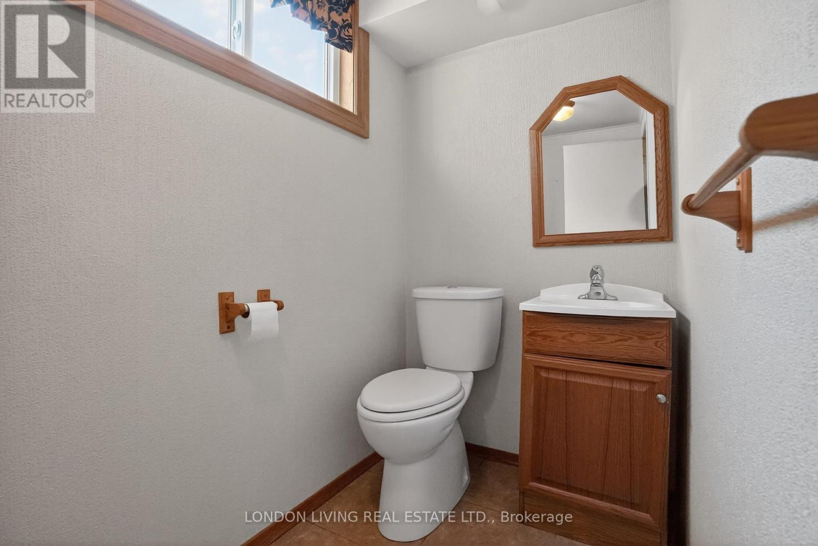 172 Meridene Crescent W, London North, Ontario  N5X 1G2 - Photo 23 - X13053036