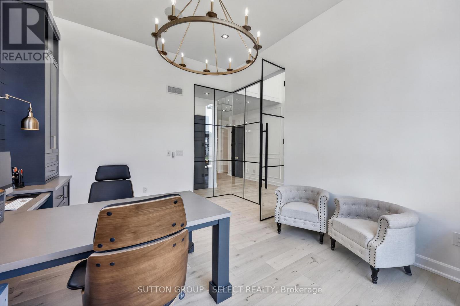 127 Optimist Drive, Southwold, Ontario  N5P 0G2 - Photo 10 - X13053068