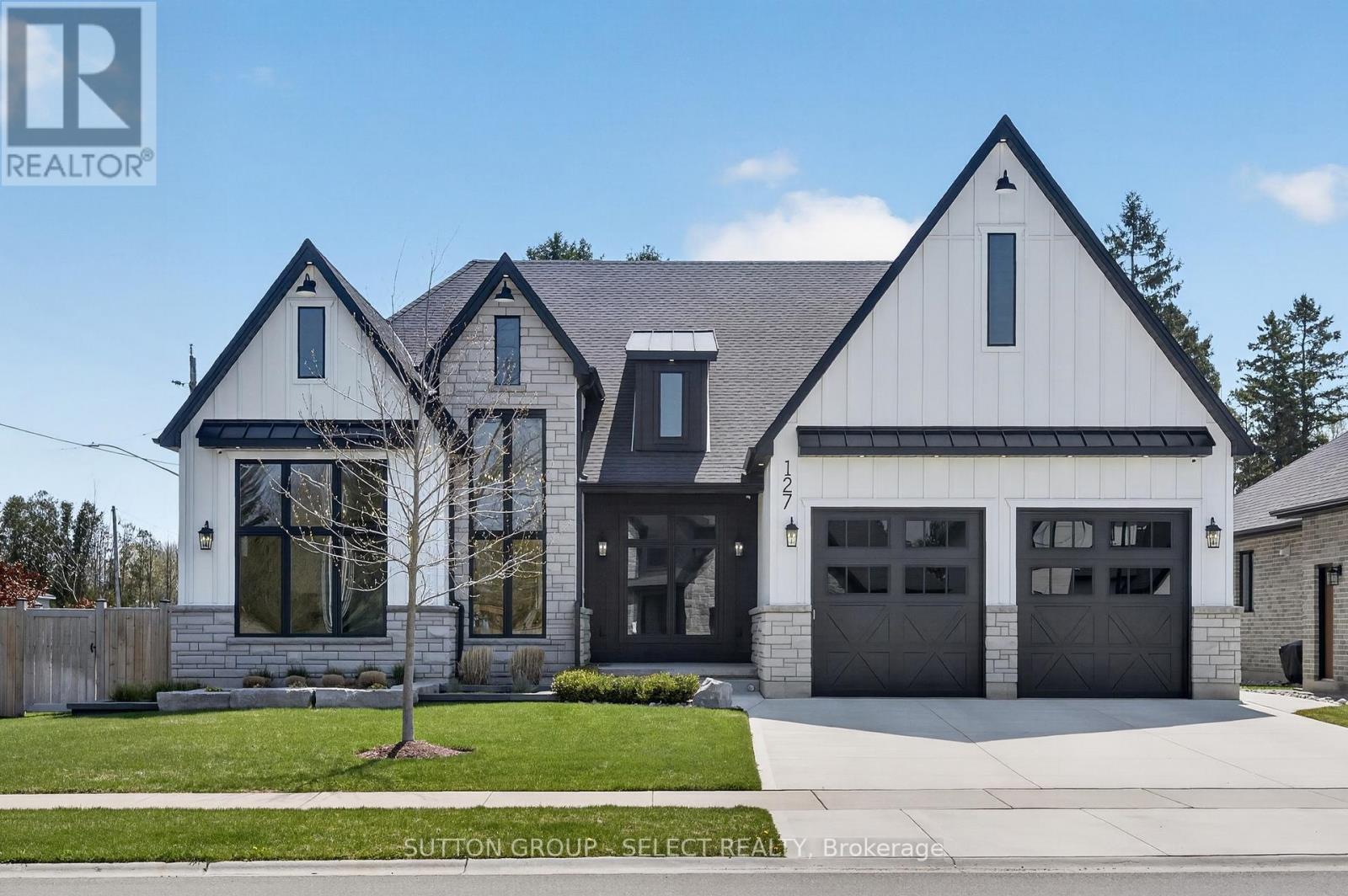 127 Optimist Drive, Southwold, Ontario  N5P 0G2 - Photo 2 - X13053068