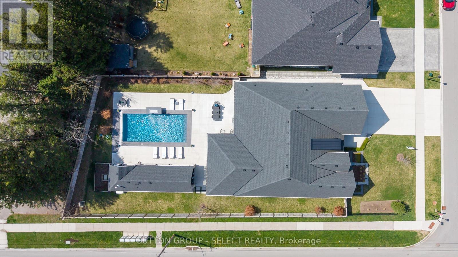 127 Optimist Drive, Southwold, Ontario  N5P 0G2 - Photo 49 - X13053068