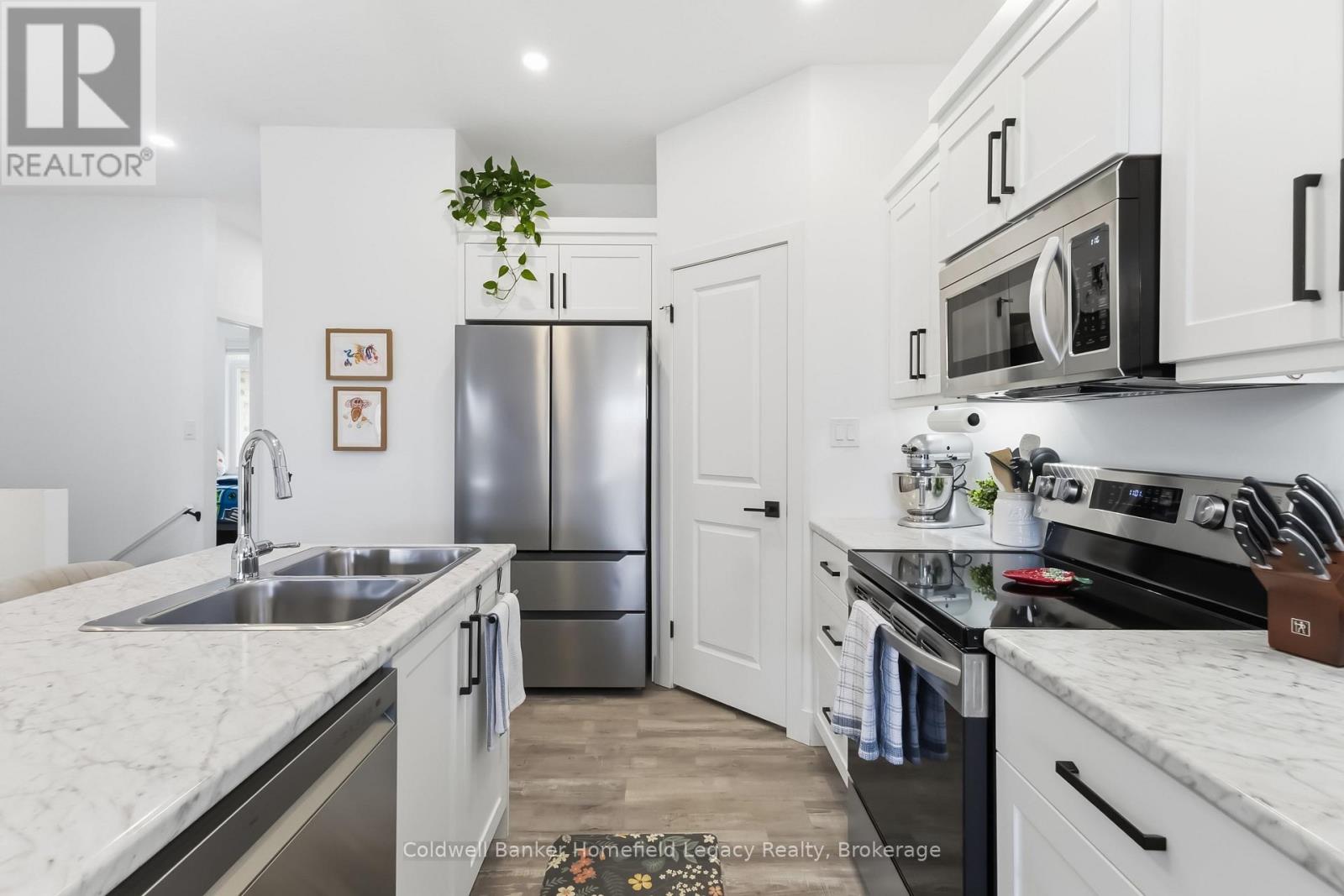 133 Egan Avenue, St. Marys, Ontario  N4X 0C4 - Photo 13 - X13053006