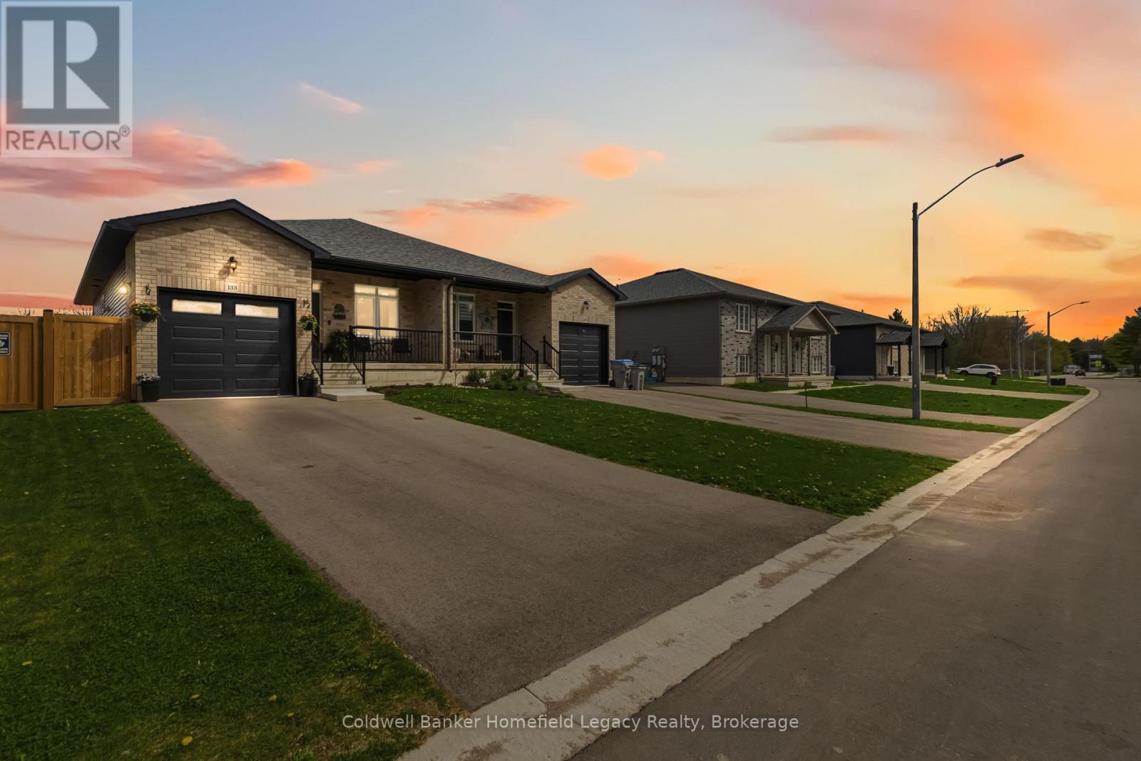 133 Egan Avenue, St. Marys, Ontario  N4X 0C4 - Photo 2 - X13053006