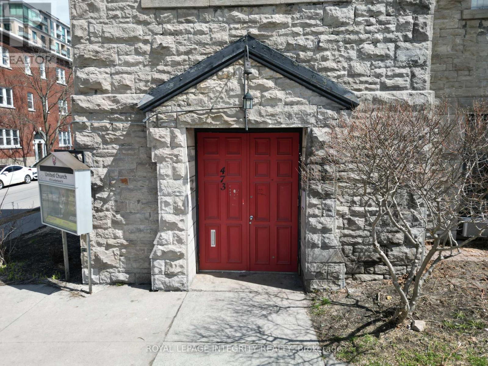 473 Cumberland Street, Ottawa, Ontario  K1N 6E7 - Photo 2 - X13052888