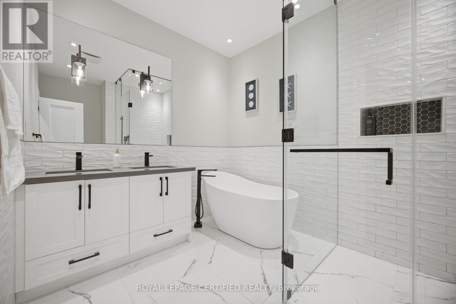 306 Avro Road, Vaughan, Ontario  L6A 1X6 - Photo 21 - N13052738