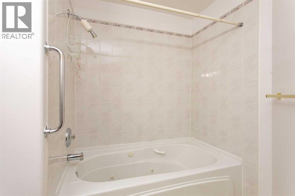 10, 5125 62 Street, Red Deer, Alberta  T4N 6Y3 - Photo 14 - A2304618