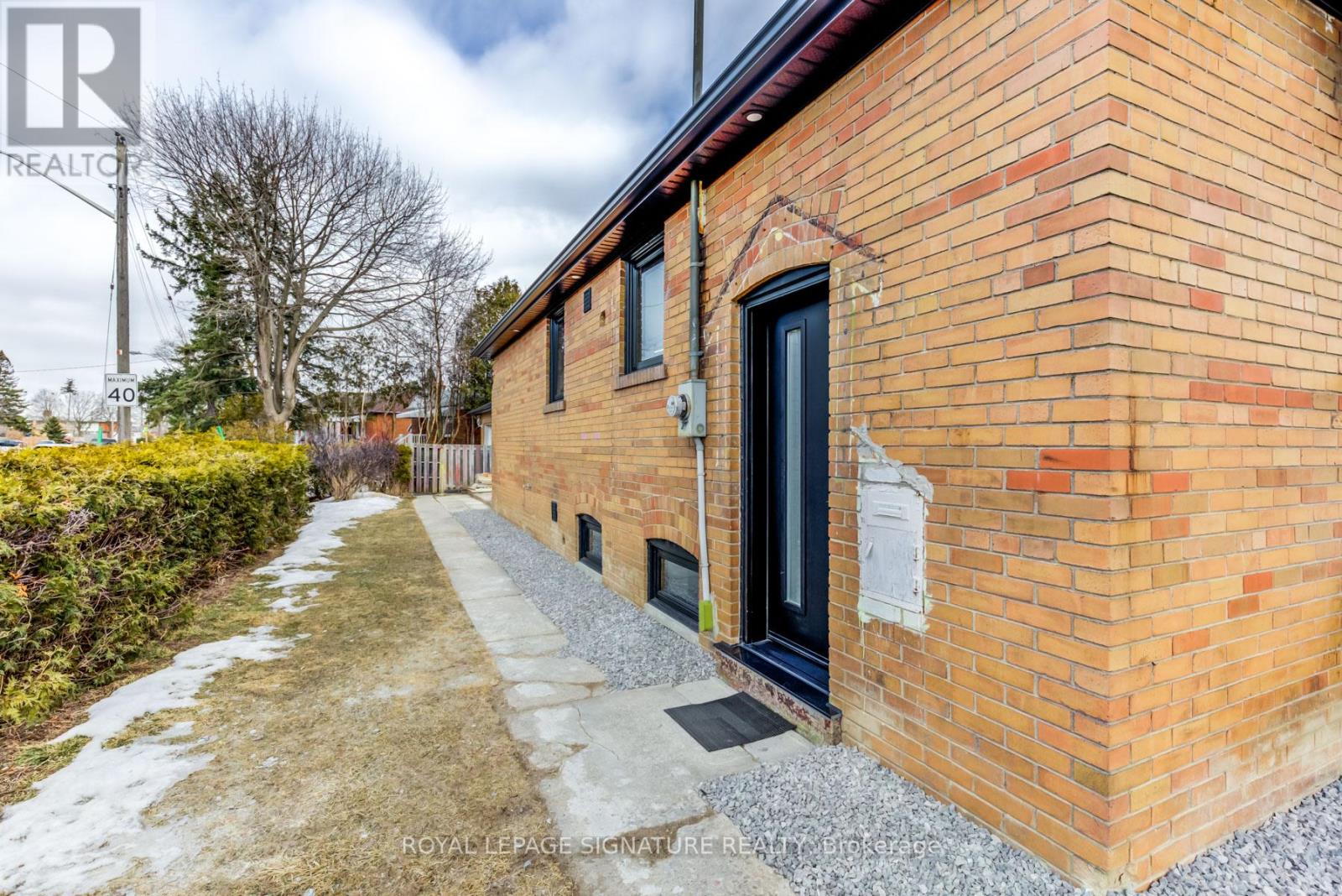 Bsmt - 16 Boem Avenue, Toronto, Ontario  M1R 3T1 - Photo 2 - E13052588