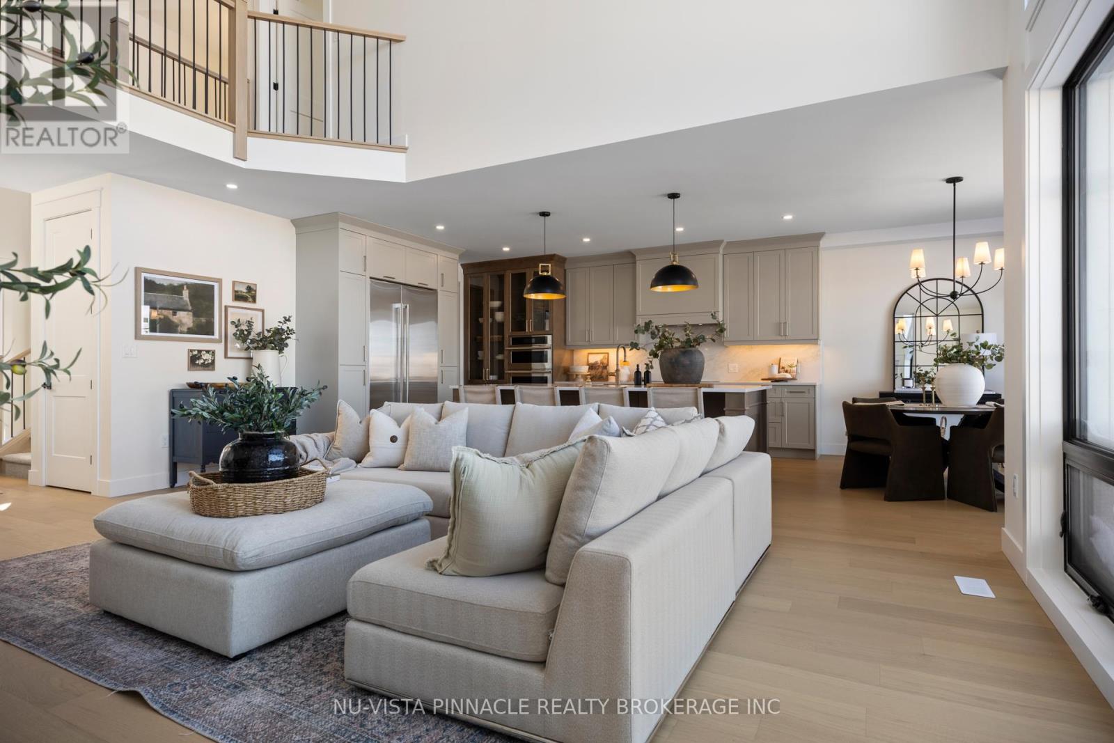 202 Harvest Lane, Thames Centre, Ontario  N0L 1G2 - Photo 5 - X12660874