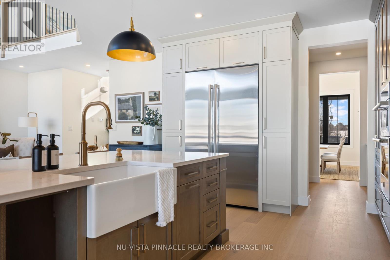 202 Harvest Lane, Thames Centre, Ontario  N0L 1G2 - Photo 9 - X12660874