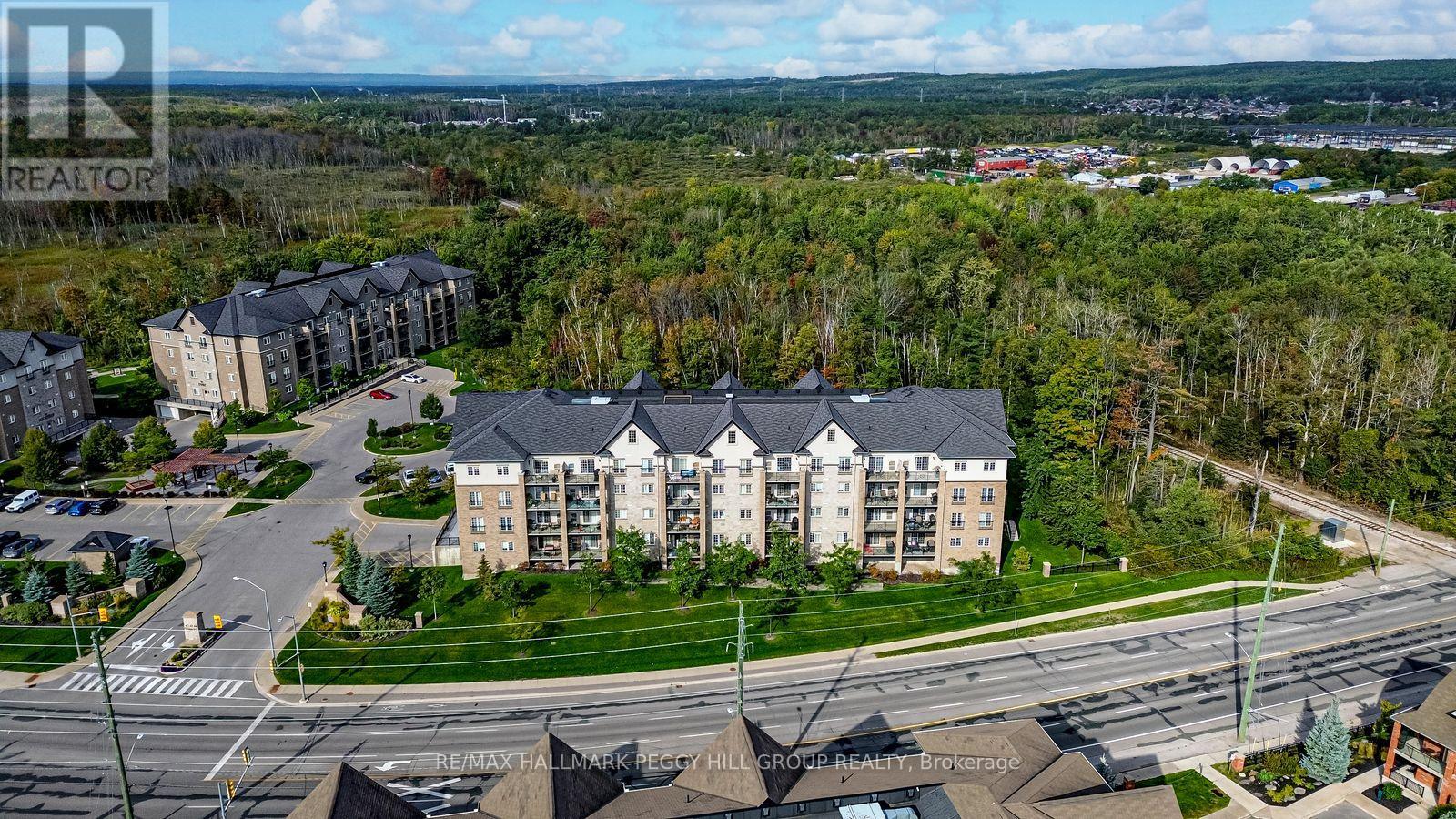 402 - 40 Ferndale Drive S, Barrie, Ontario  L4N 2L3 - Photo 13 - S12814600