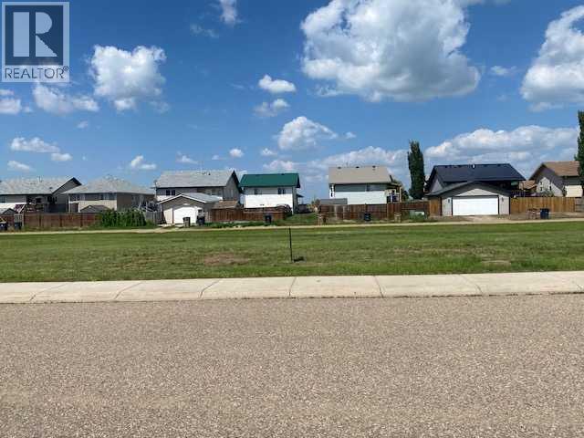 87 Upland Manor, Brooks, Alberta  T1R 1P9 - Photo 1 - A2305870