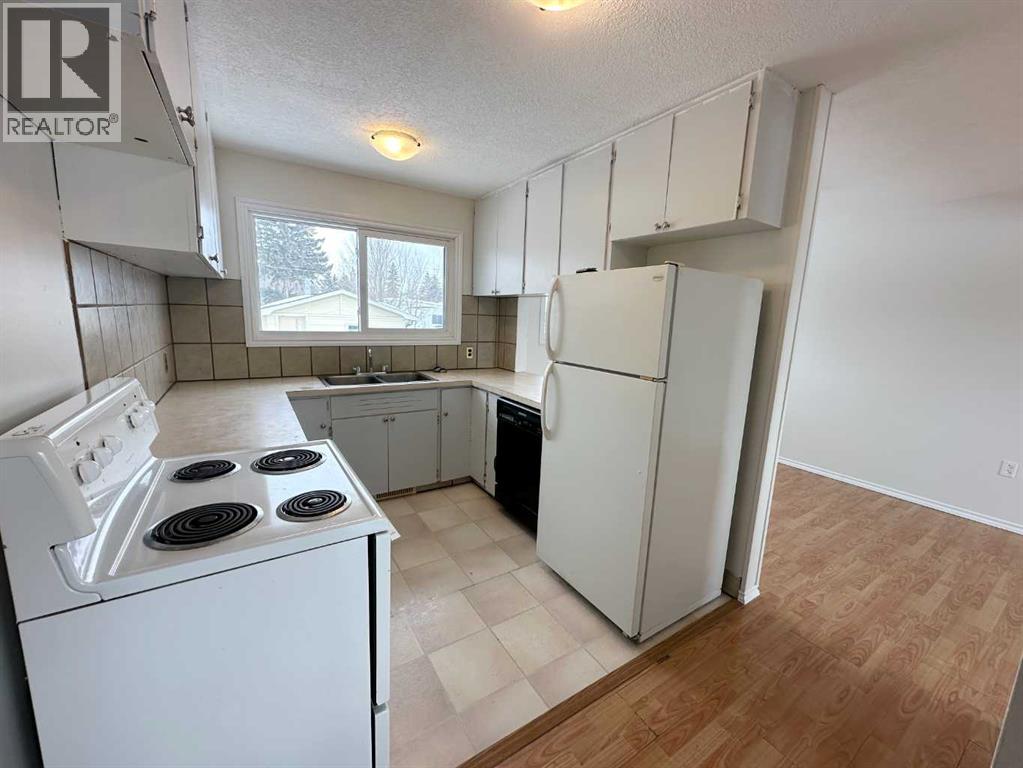 4520 52 Street, Vermilion, Alberta  T9X 1Y1 - Photo 5 - A2288822