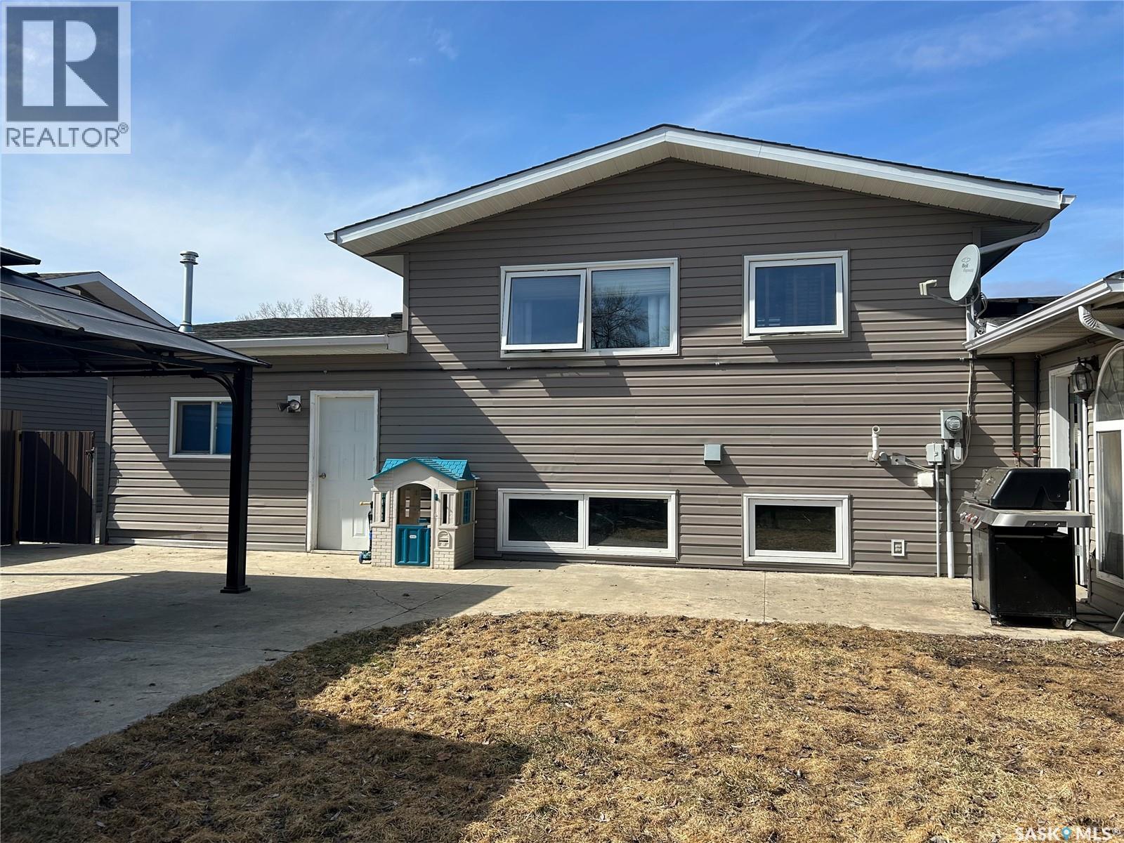 488 Willow Bay, Estevan, Saskatchewan  S4A 2G4 - Photo 35 - SK031633