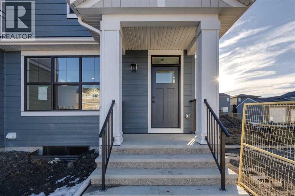 315 Fireside Drive, Cochrane, Alberta  T4C 2L6 - Photo 4 - A2283383