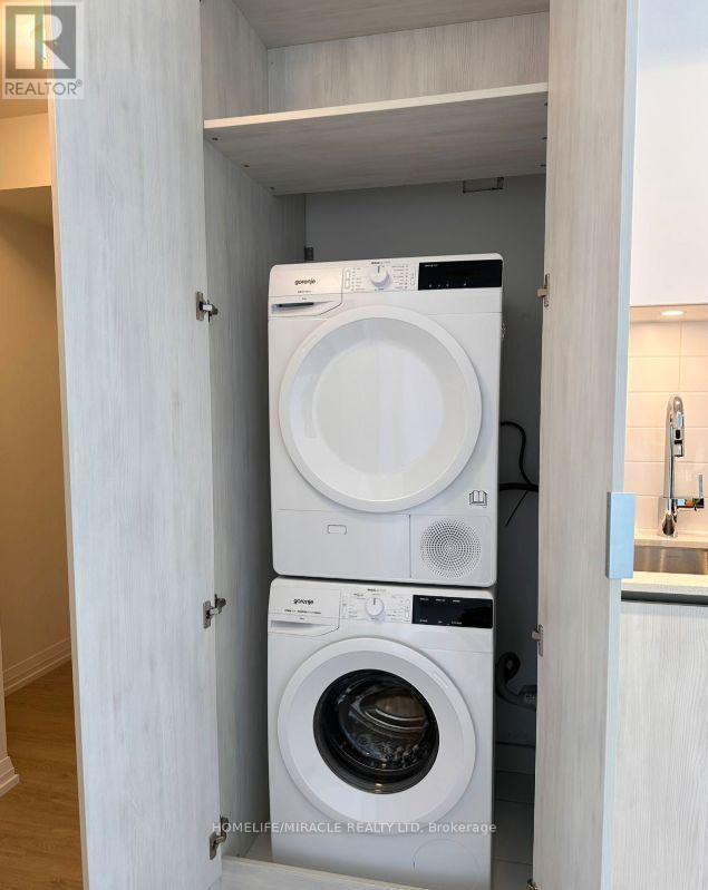 3715 - 8 Widmer Street, Toronto, Ontario  M5V 0W6 - Photo 6 - C13052798