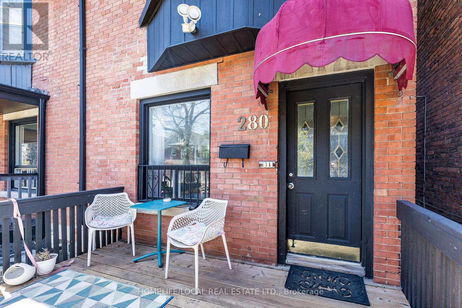 280 St Clarens Avenue, Toronto, Ontario  M6H 3W3 - Photo 3 - C13052878