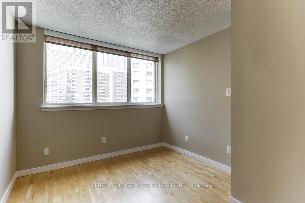 1416 - 1055 Bay Street, Toronto, Ontario  M5S 3A3 - Photo 11 - C13052912