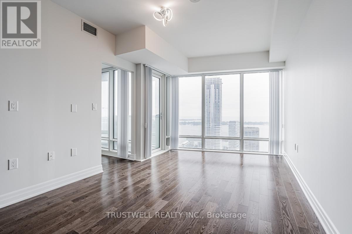 4301 - 8 The Esplanade, Toronto, Ontario  M5E 0A6 - Photo 10 - C13052998