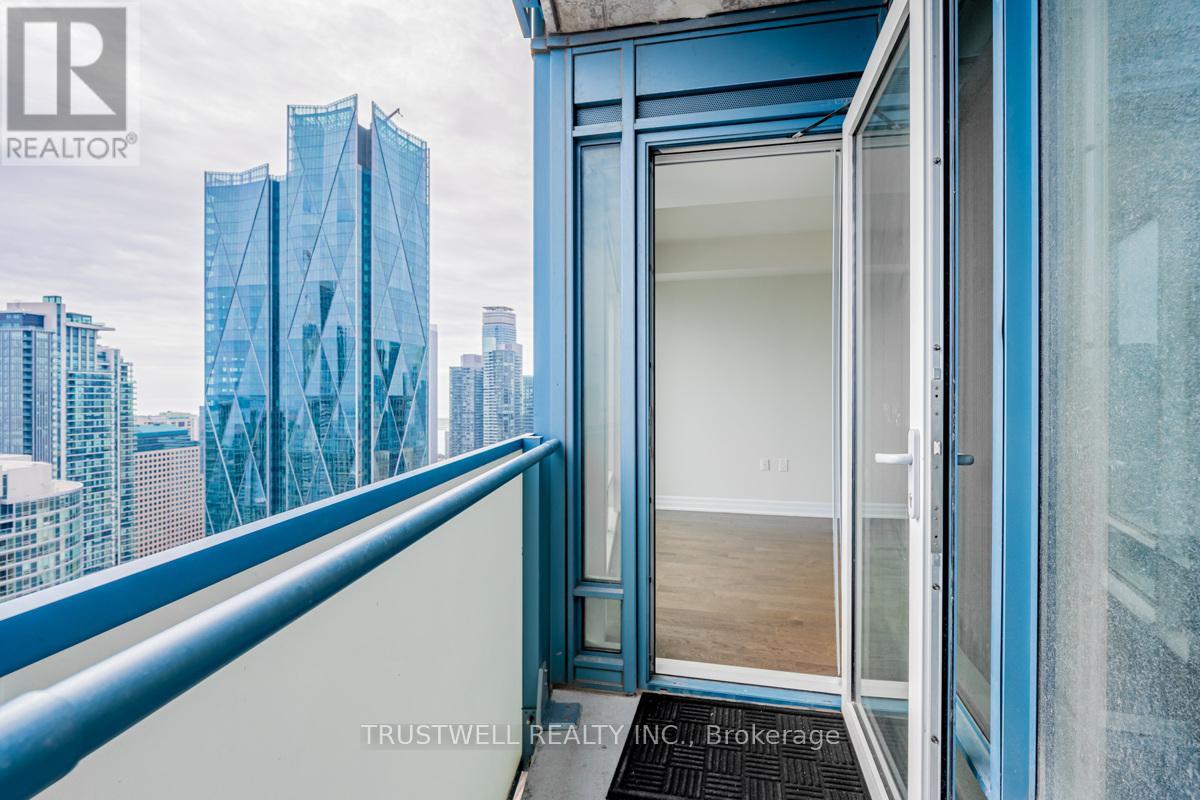 4301 - 8 The Esplanade, Toronto, Ontario  M5E 0A6 - Photo 23 - C13052998