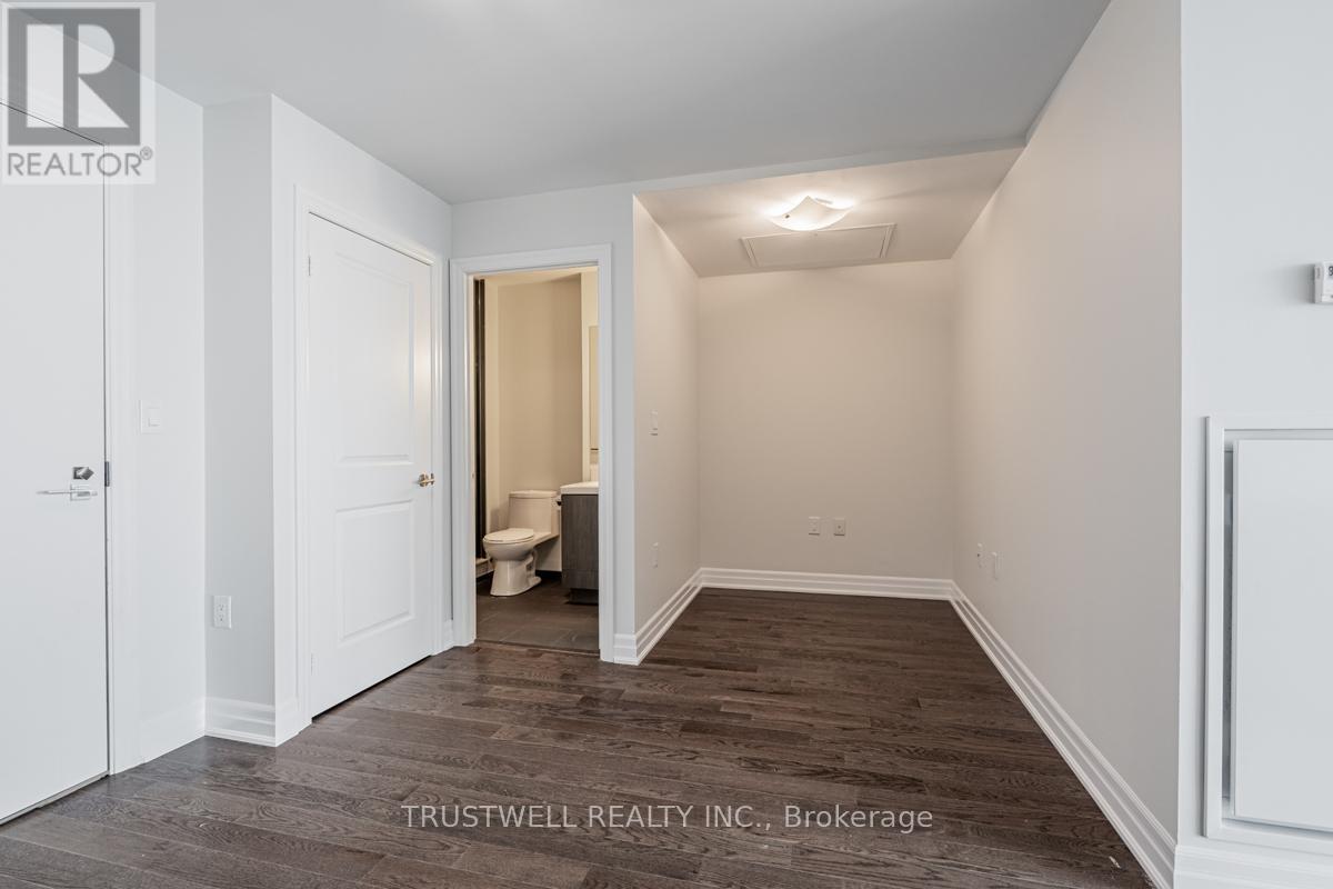 4301 - 8 The Esplanade, Toronto, Ontario  M5E 0A6 - Photo 7 - C13052998