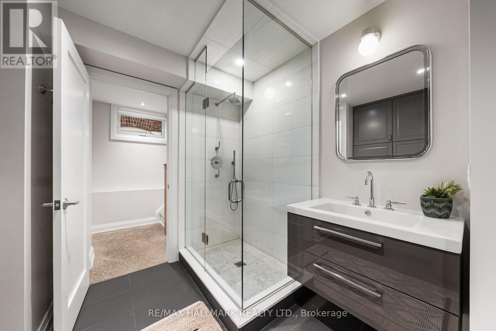 24 Ronan Avenue, Toronto, Ontario  M4N 2X9 - Photo 33 - C13053072